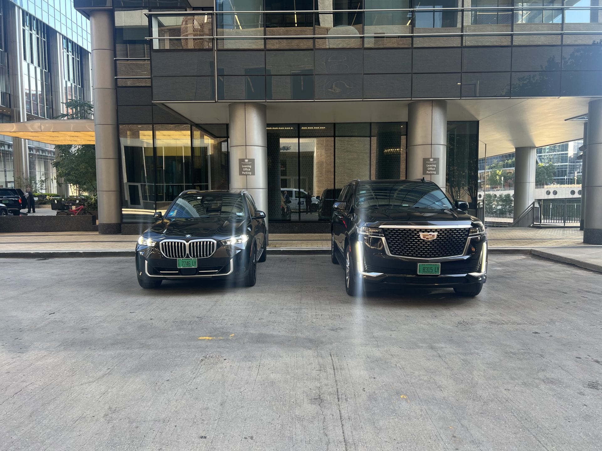 Luxury SUV class – Volantis Limousine Services – Elmhurst to O'Hare limo